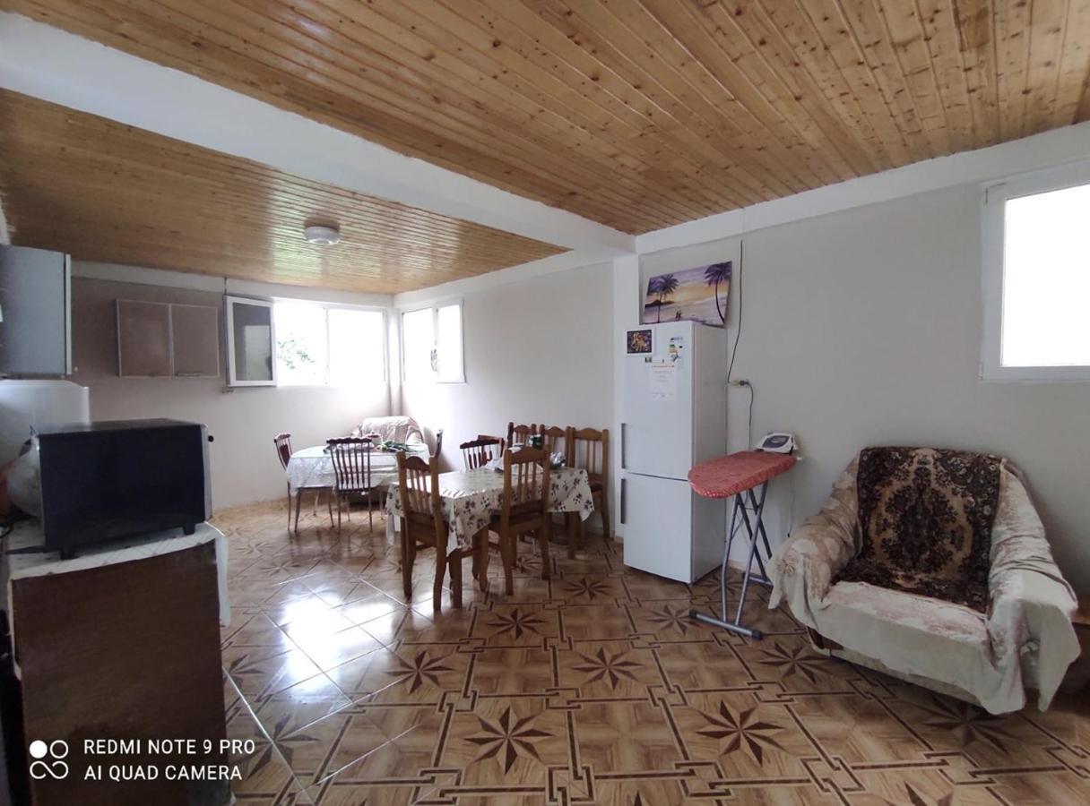 Guest House New Athos Ngoại thất bức ảnh